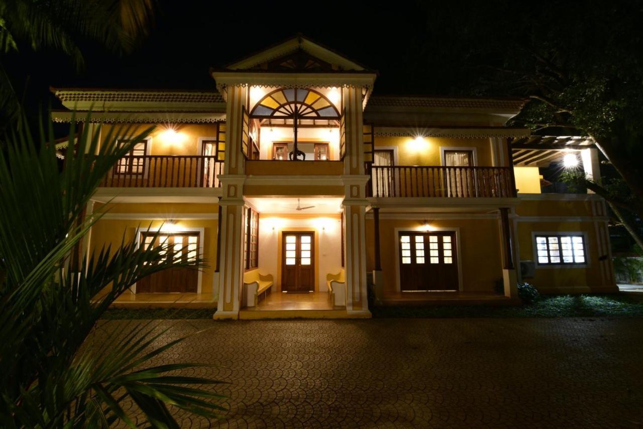 Bed and Breakfast The Amrit Goa Candolim Exterior foto